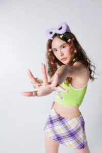 DFE43D50-458F-41F3-B49B-19AA201DFA55